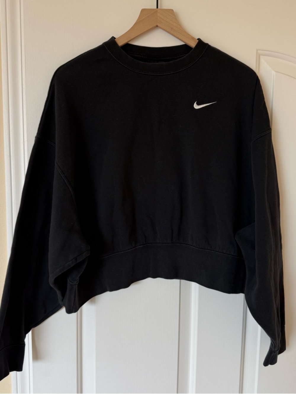 Nike Cropped Crew Sweatshirt
